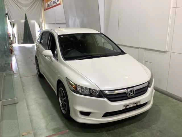 HONDA STREAM 2009