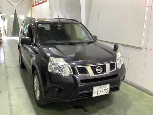 NISSAN X-TRAIL 2012