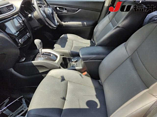 NISSAN X-TRAIL 2015