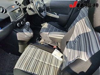 MAZDA DEMIO 2013