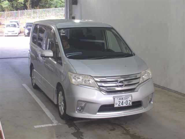 NISSAN SERENA 2011