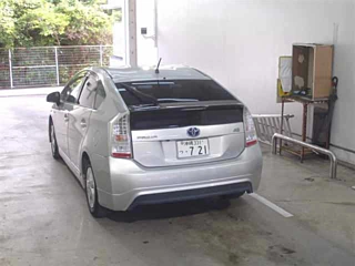 TOYOTA PRIUS 2010