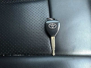 TOYOTA VOXY 2012