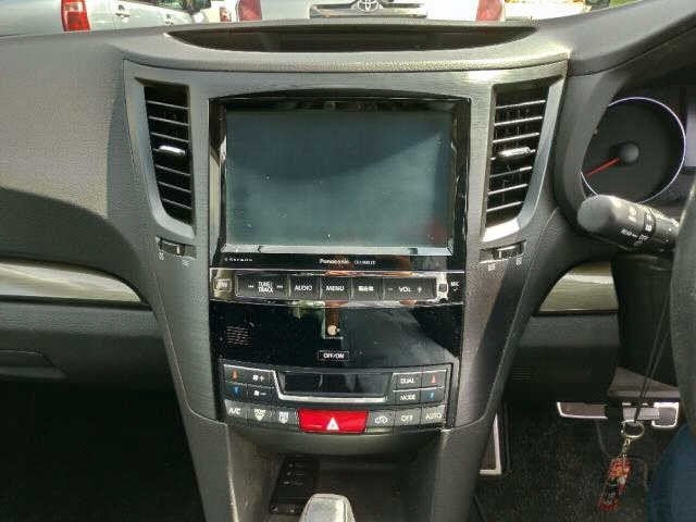 SUBARU LEGACY B4 2013