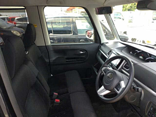 DAIHATSU TANTO 2018