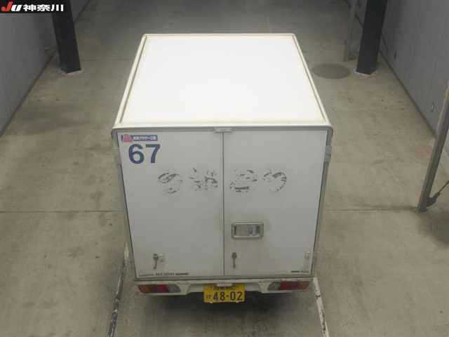 NISSAN CLIPPER TRUCK 2013