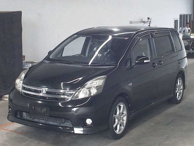TOYOTA ISIS 2008