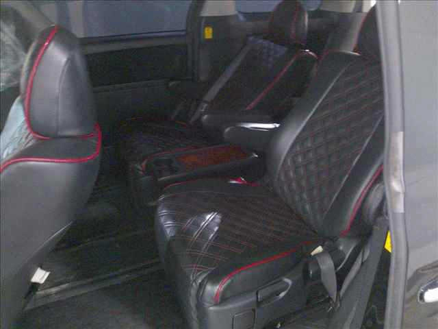 TOYOTA ALPHARD 2010