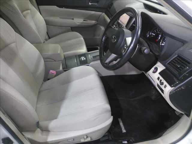 SUBARU LEGACY B4 2010