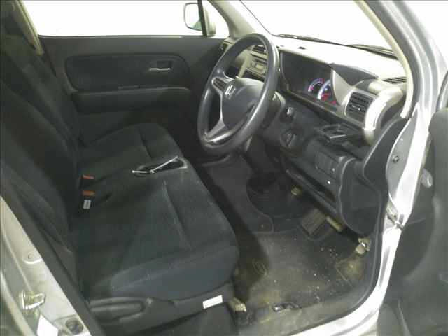 HONDA ZEST 2009