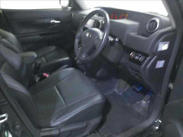 TOYOTA COROLLA RUMION 2012