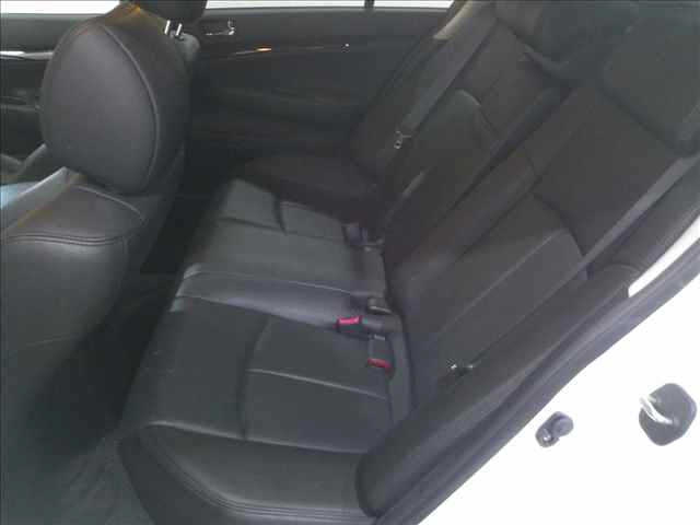 NISSAN SKYLINE 2011