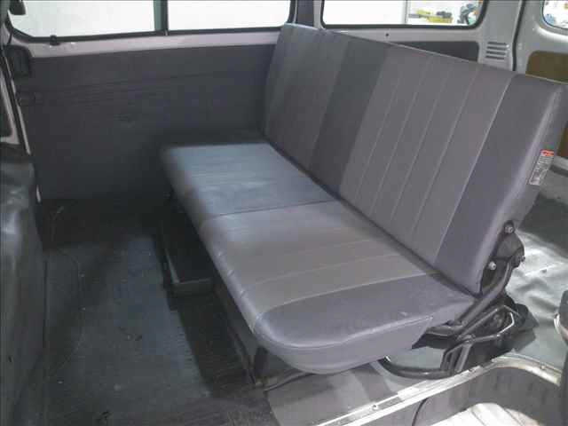 NISSAN VANETTE VAN 2011