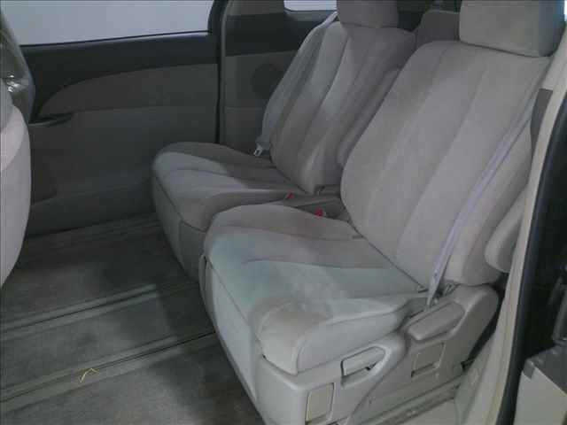 TOYOTA ESTIMA HYBRID 2011