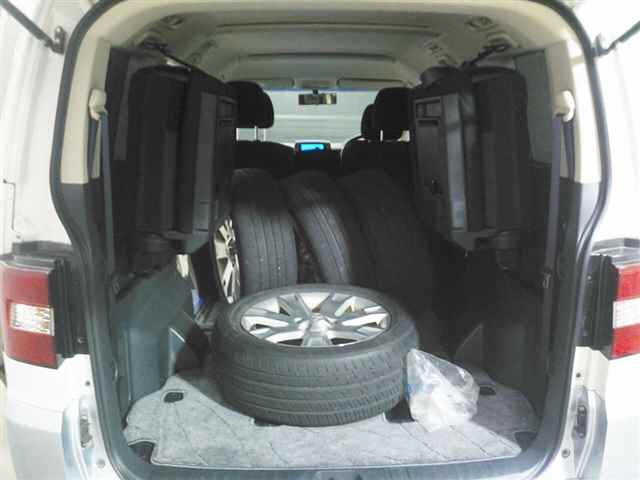 MITSUBISHI DELICA D5 2010