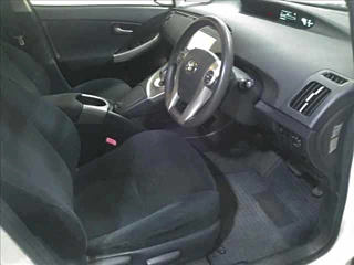 TOYOTA PRIUS 2012