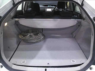 TOYOTA PRIUS 2012