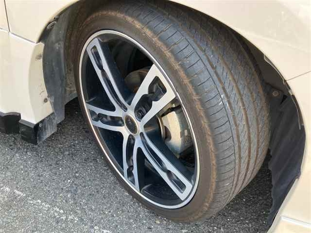 TOYOTA NOAH 2018