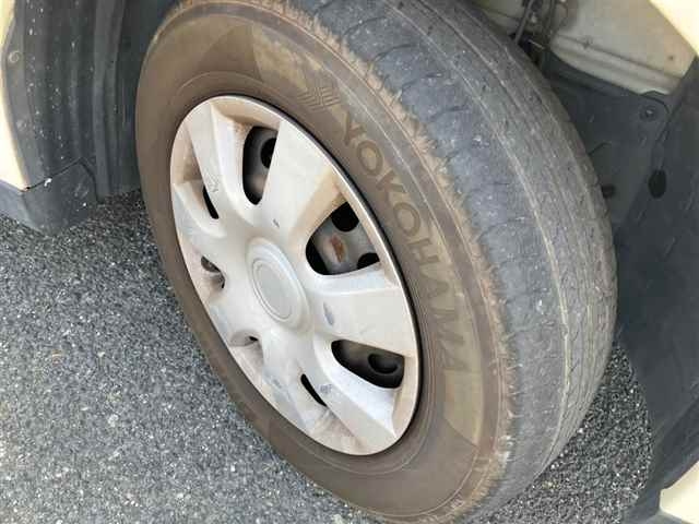 NISSAN WINGROAD 2010