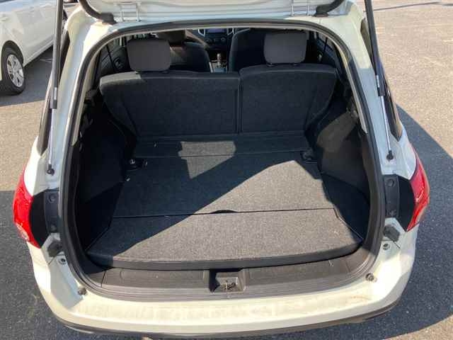 NISSAN WINGROAD 2010