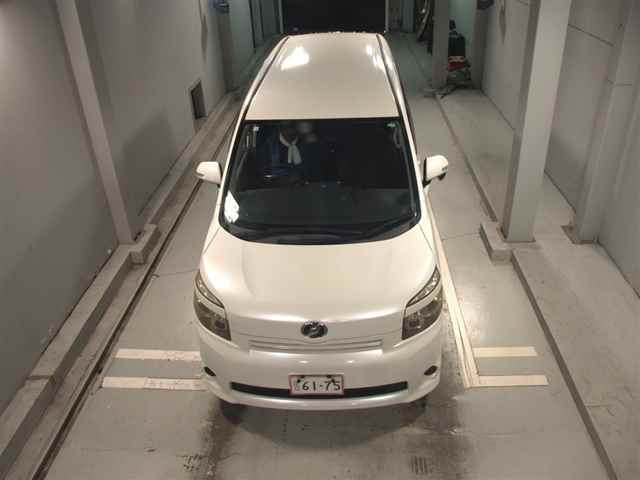 TOYOTA VOXY 2008