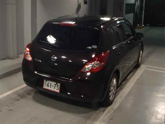 NISSAN TIIDA 2011
