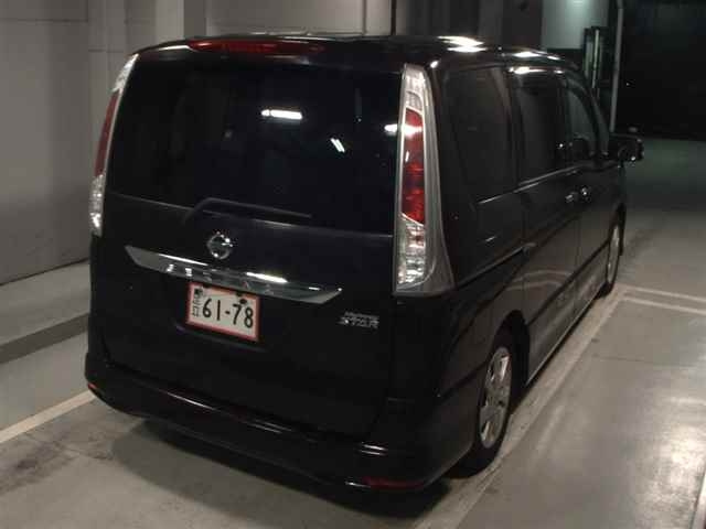 NISSAN SERENA 2011