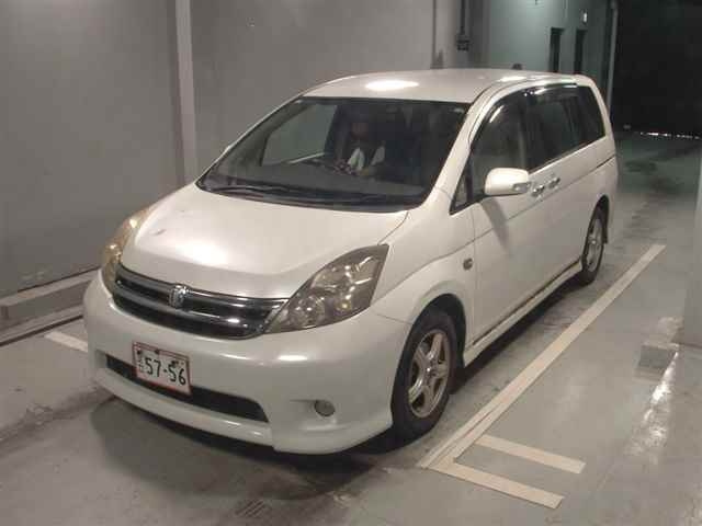 TOYOTA ISIS 2009