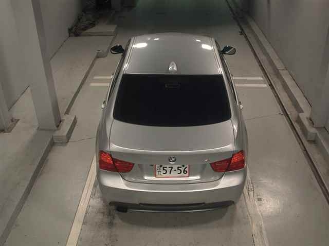 BMW 3 SERIES 2010