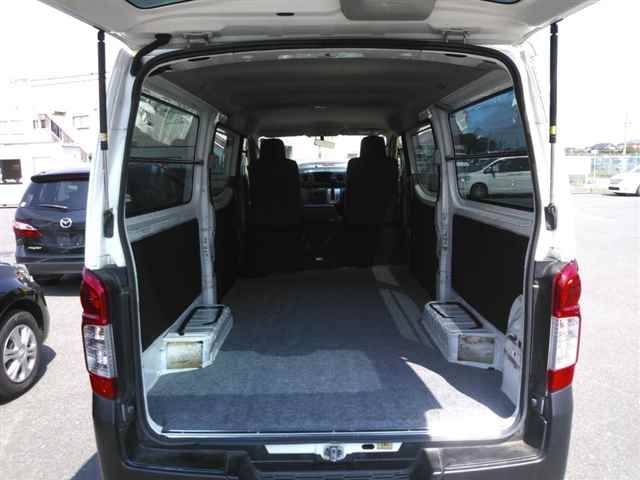 NISSAN CARAVAN VAN 2013
