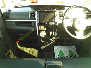 DAIHATSU TANTO 2019