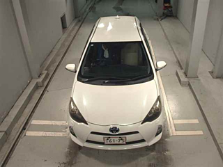 TOYOTA AQUA 2012