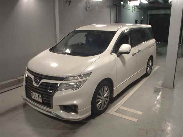 NISSAN ELGRAND 2015
