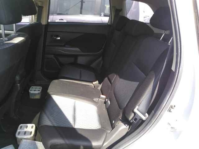 MITSUBISHI OUTLANDER 2013
