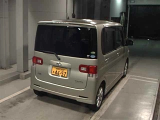 DAIHATSU TANTO 2012
