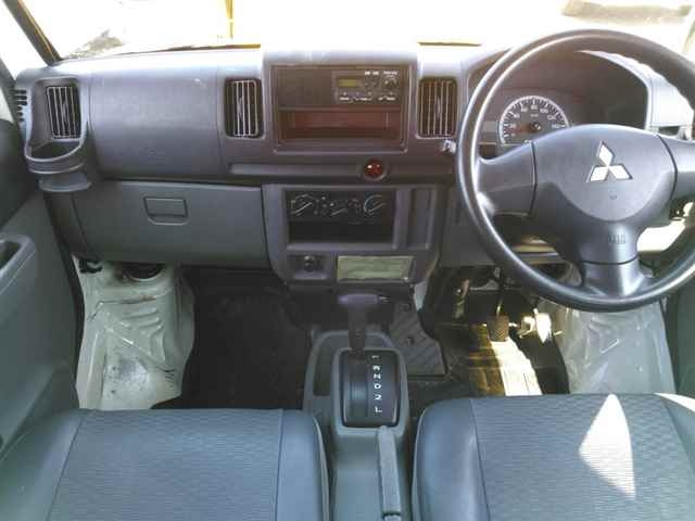MITSUBISHI MINICAB VAN 2012