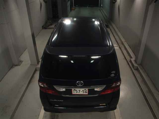 TOYOTA ALPHARD 2010