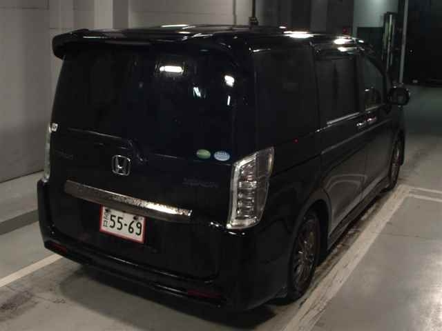 HONDA STEP WAGON 2012