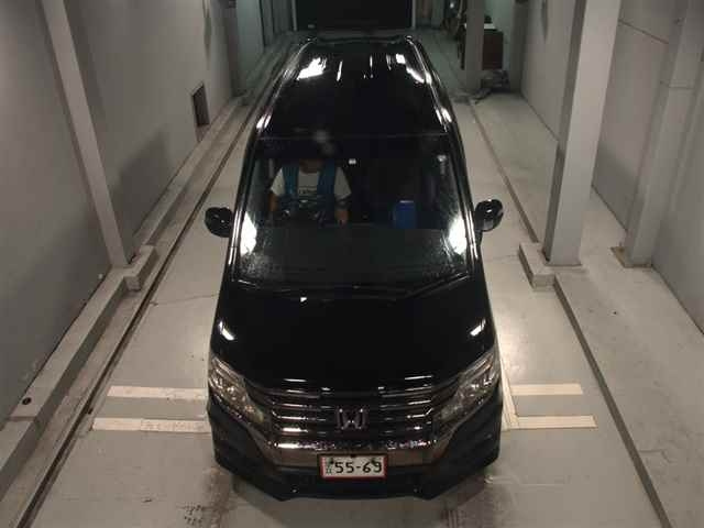 HONDA STEP WAGON 2012