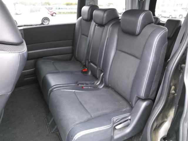 HONDA STEP WAGON 2012