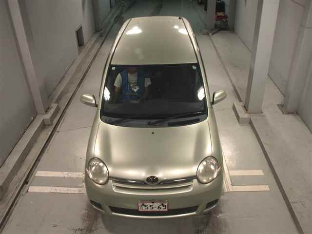 TOYOTA SIENTA 2008