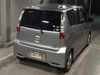 NISSAN DAYZ 2015