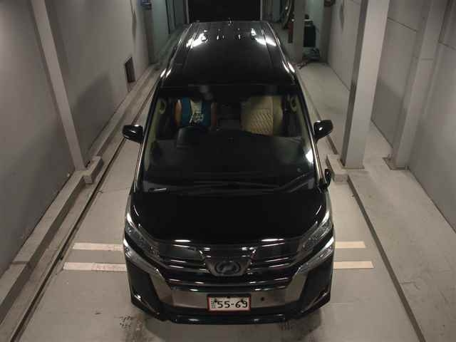 TOYOTA VELLFIRE 2018