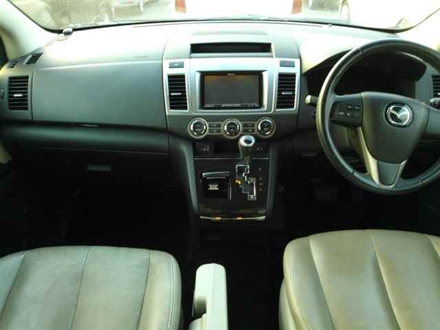 MAZDA MPV 2013