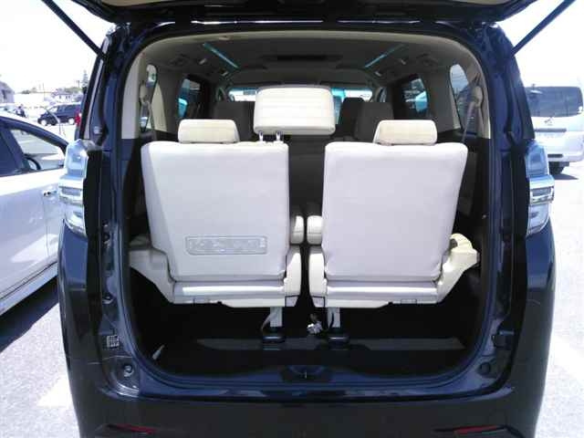 TOYOTA VELLFIRE 2018