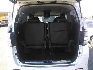 TOYOTA VELLFIRE 2012