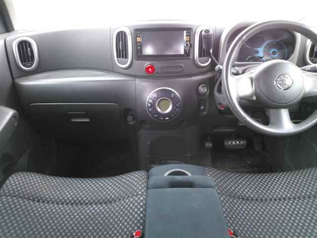 NISSAN CUBE 2012