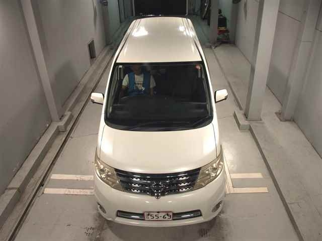 NISSAN SERENA 2009
