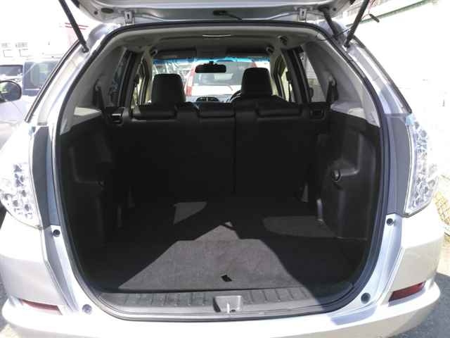 HONDA FIT SHUTTLE 2012