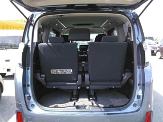 TOYOTA VELLFIRE 2017